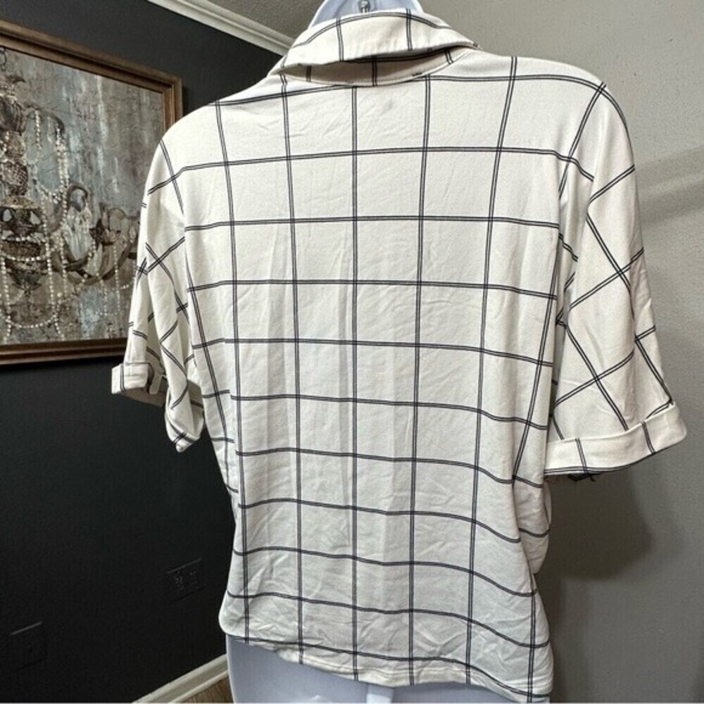 Sweet Rain Button Down Black&White Plaid Striped Size Medium Blouse Top - Picture 12 of 12